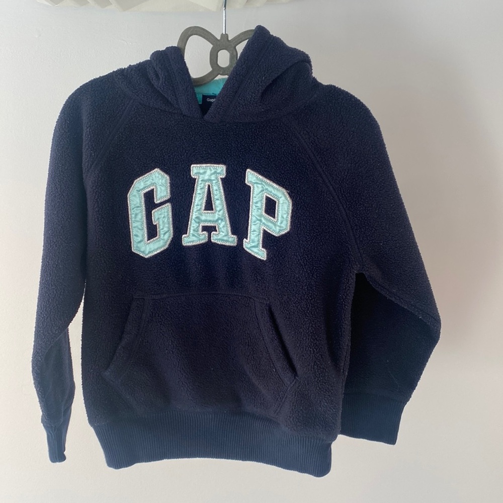 Gap Kids hoodie size 4/5.